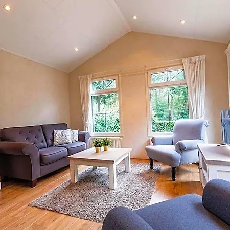 Bosvallei Üdülőpark 4*