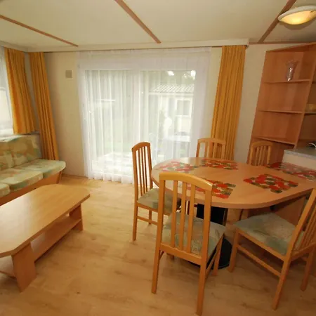 Bosvallei Holiday park 4*